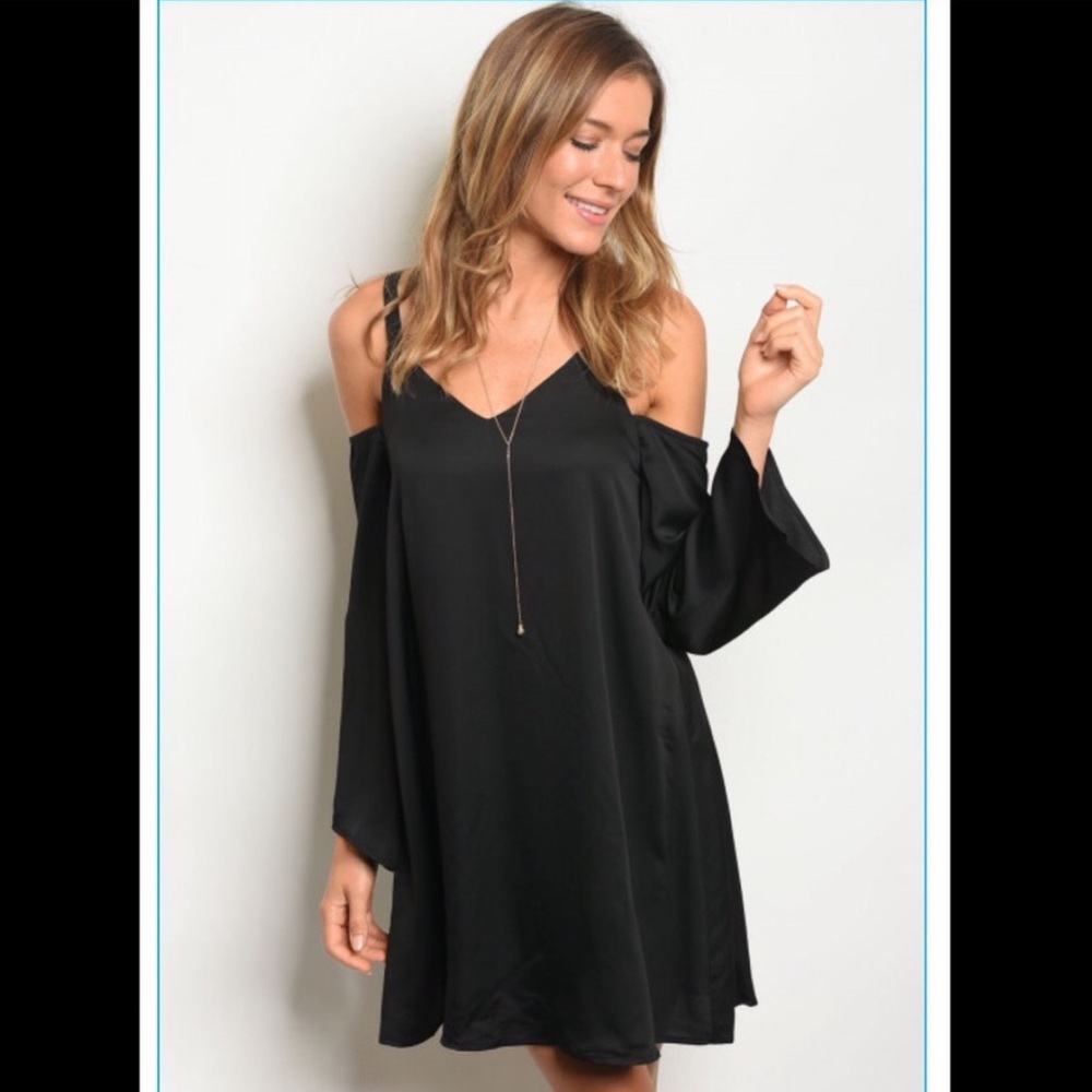 Black dress with a beautiful backing Boho dress - Picture 3 of 7